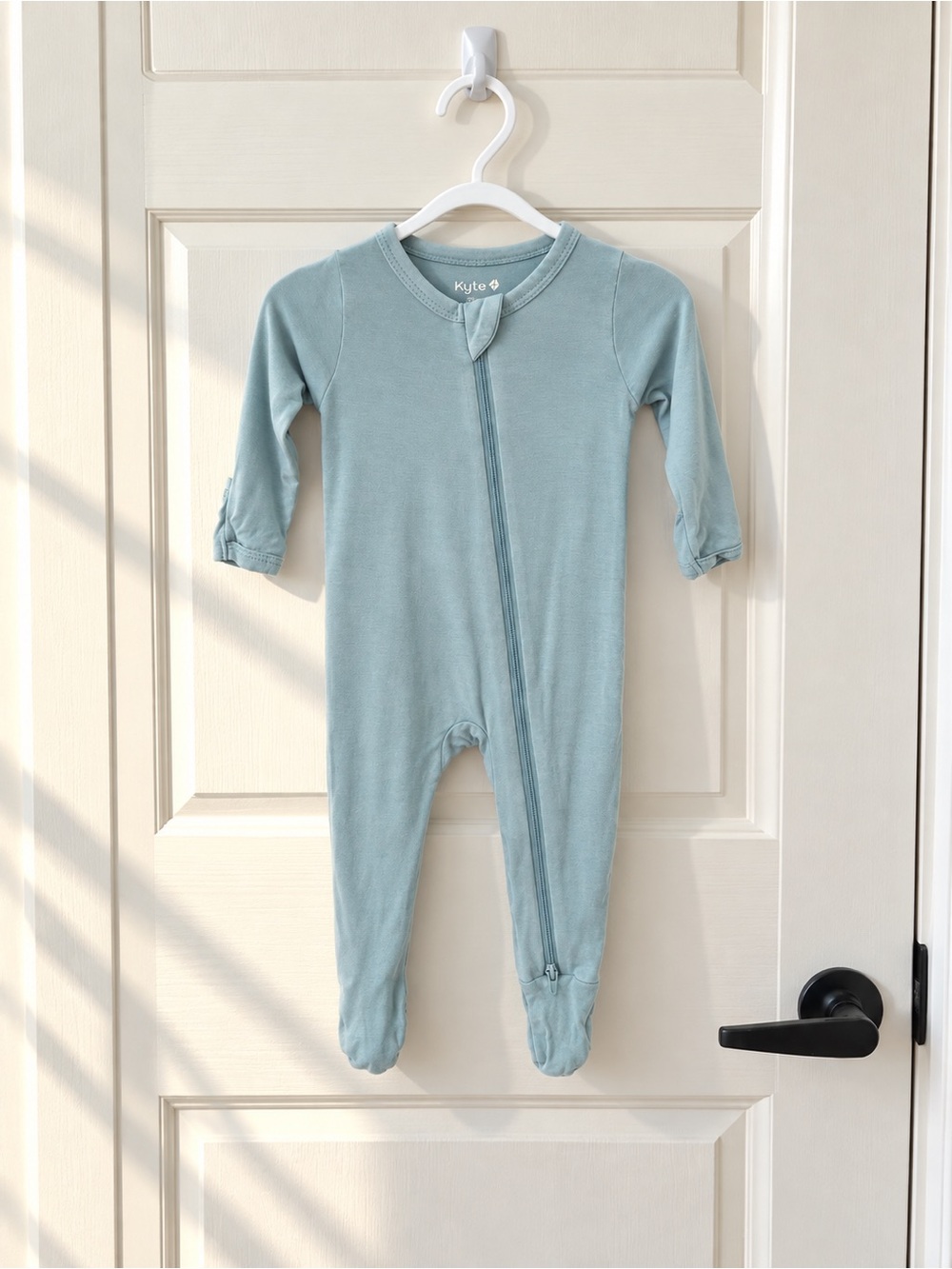 Kyte Baby 0-3M Blue Bamboo Zipper Footie Sleeper Pajamas